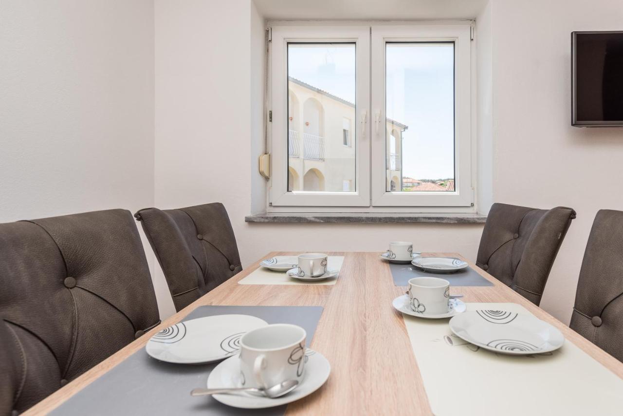 Villa Mihaela Trogir Dış mekan fotoğraf