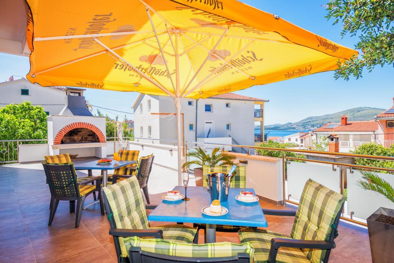 Villa Mihaela Trogir Dış mekan fotoğraf