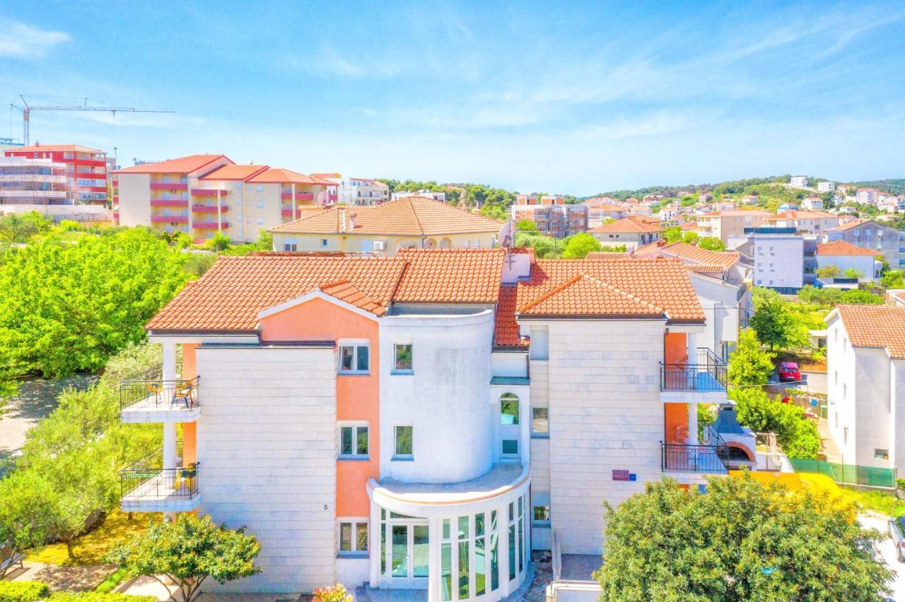 Villa Mihaela Trogir Dış mekan fotoğraf