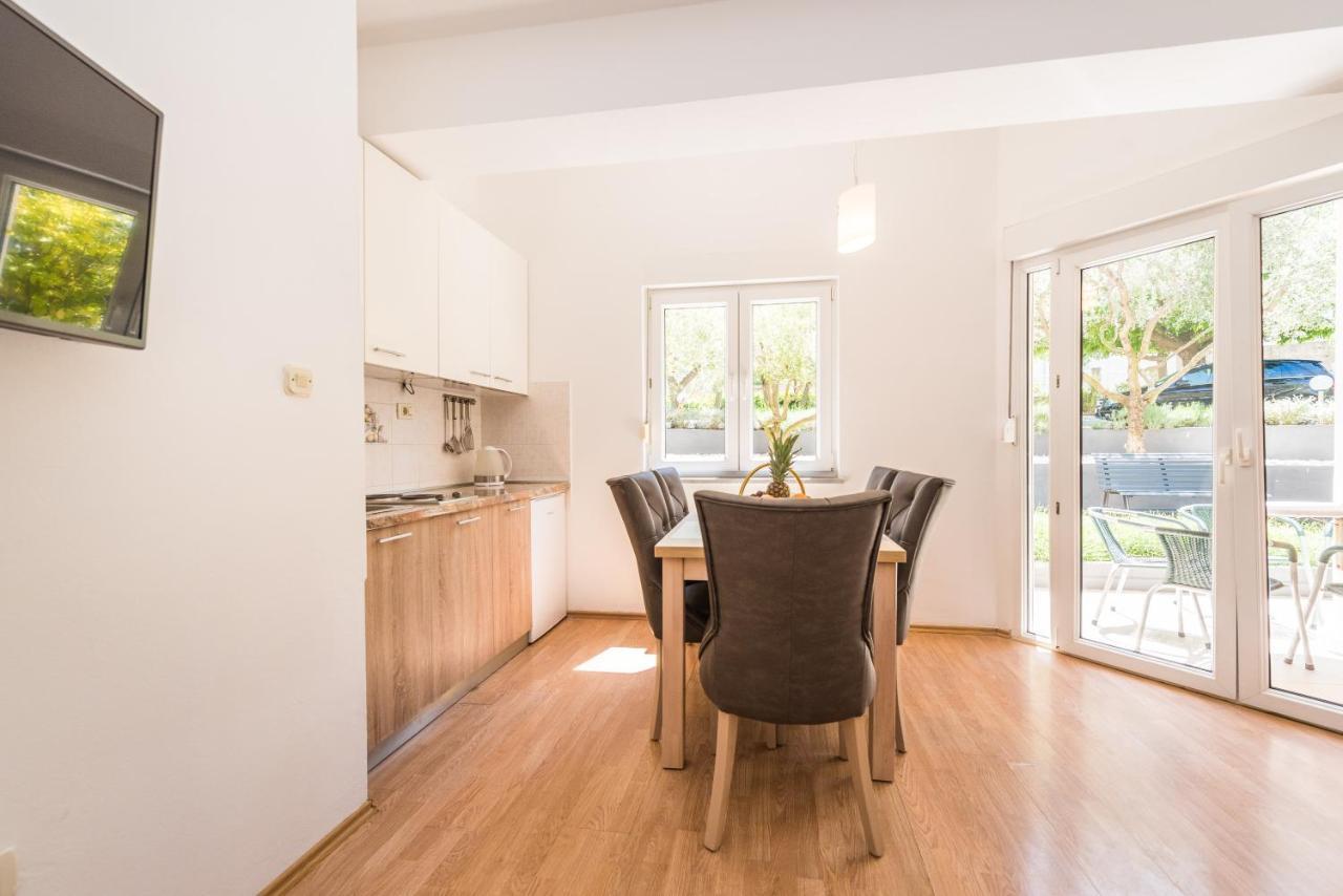 Villa Mihaela Trogir Dış mekan fotoğraf