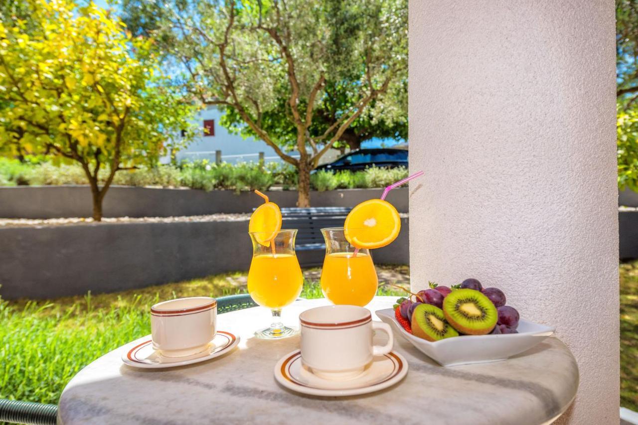 Villa Mihaela Trogir Dış mekan fotoğraf