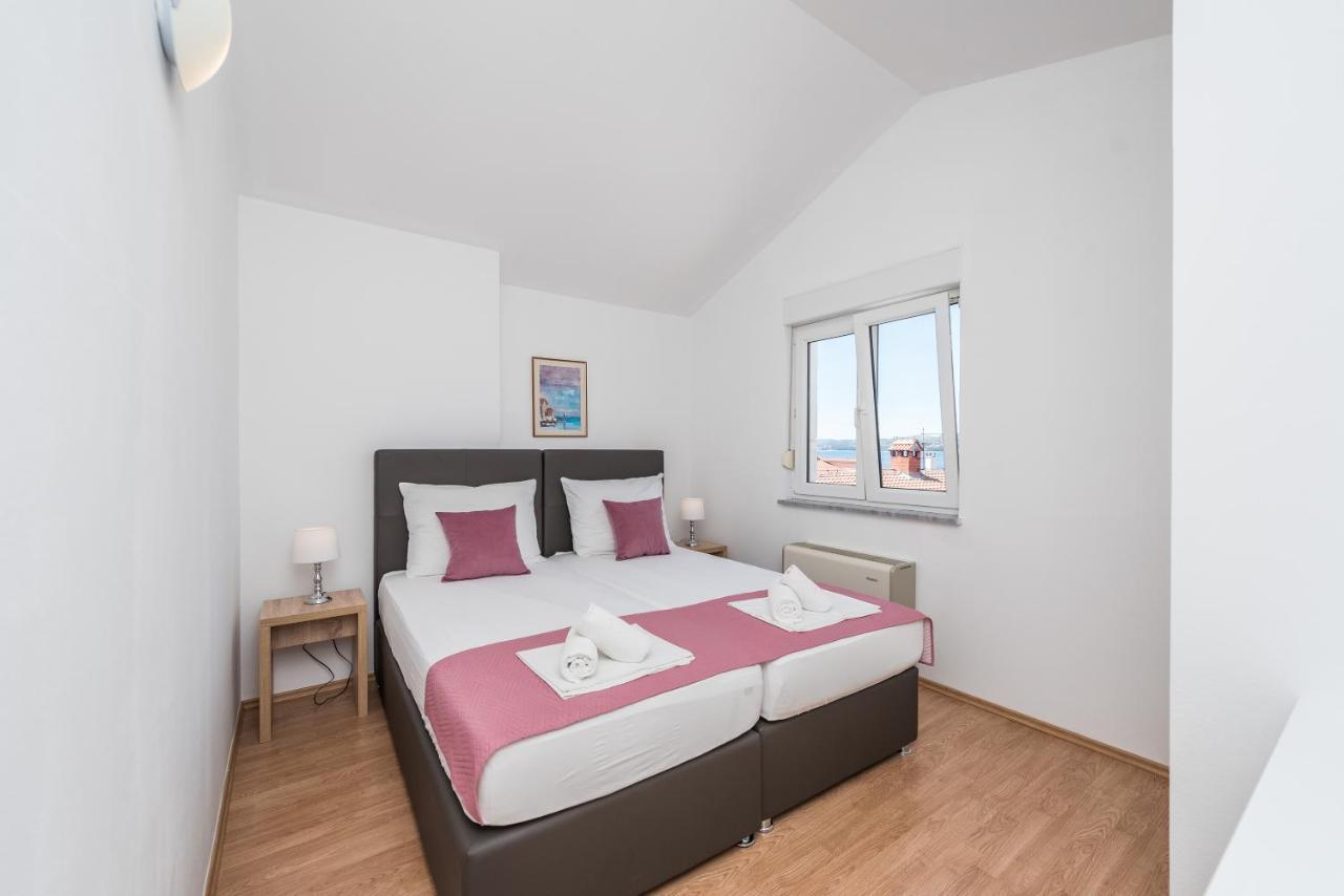 Villa Mihaela Trogir Dış mekan fotoğraf